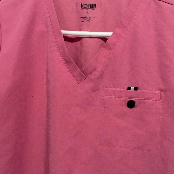 Pink Scrub Set - Picture 3 of 9